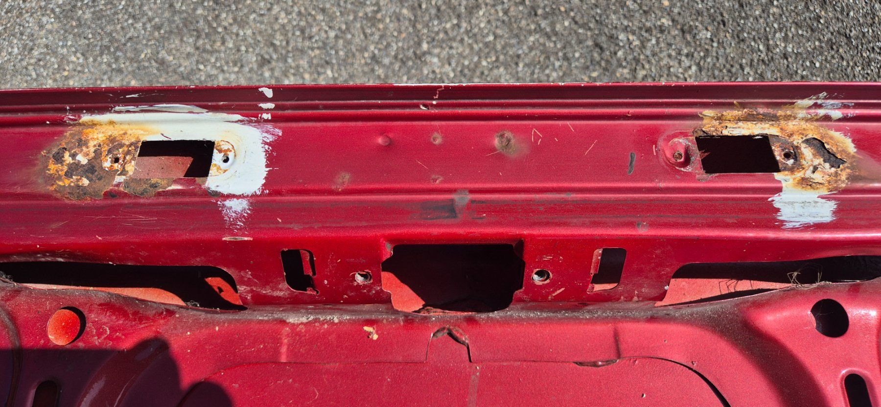 Volkswagen Tutti pezzi di ricambio auto: Jetta 1 Heckdeckel – Usato da Riggisberg venduto da Mahali04 3