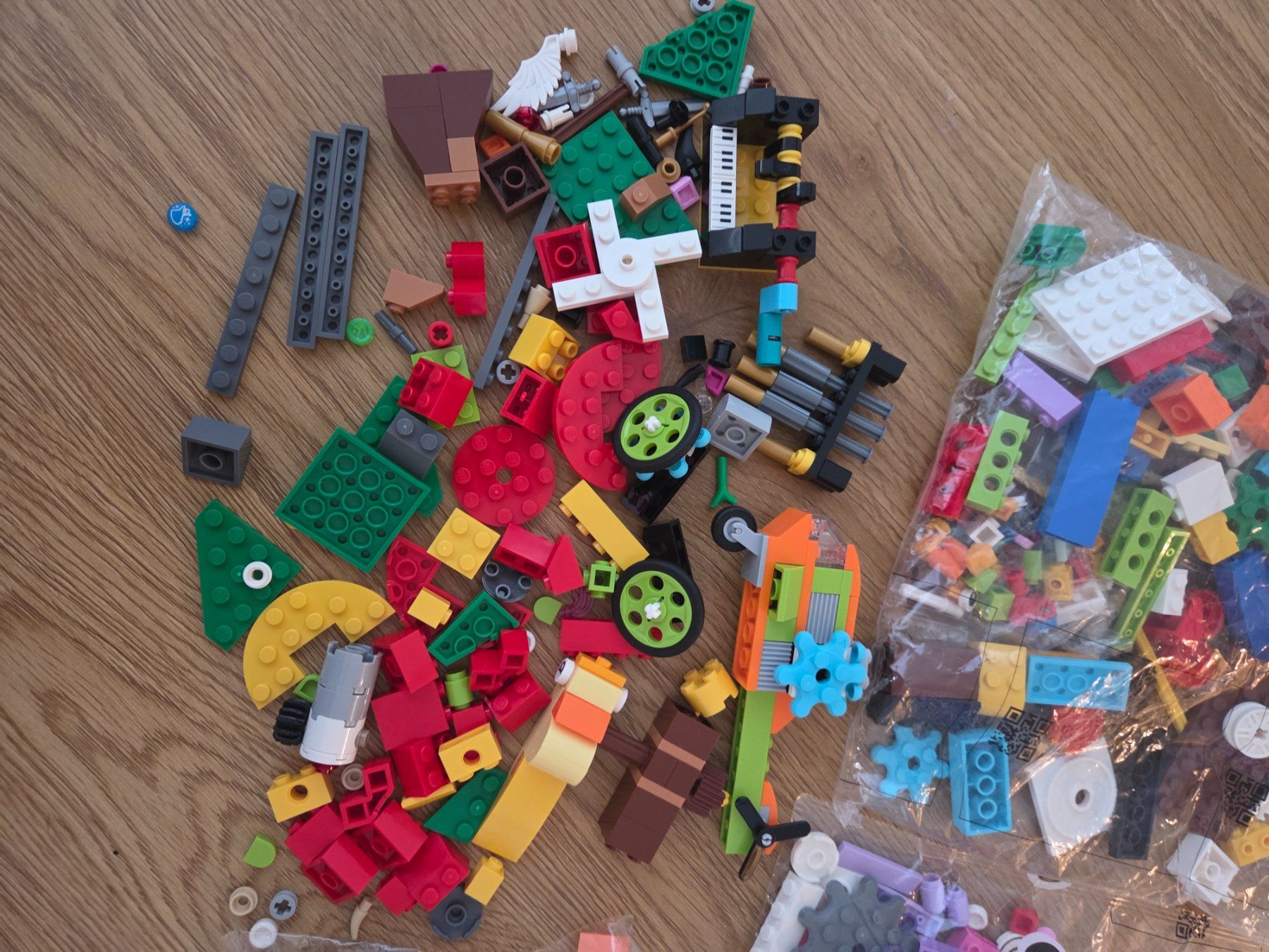 Lego Jeux de construction: Lot lego – D'occasion à Founex par jen_hb65 1