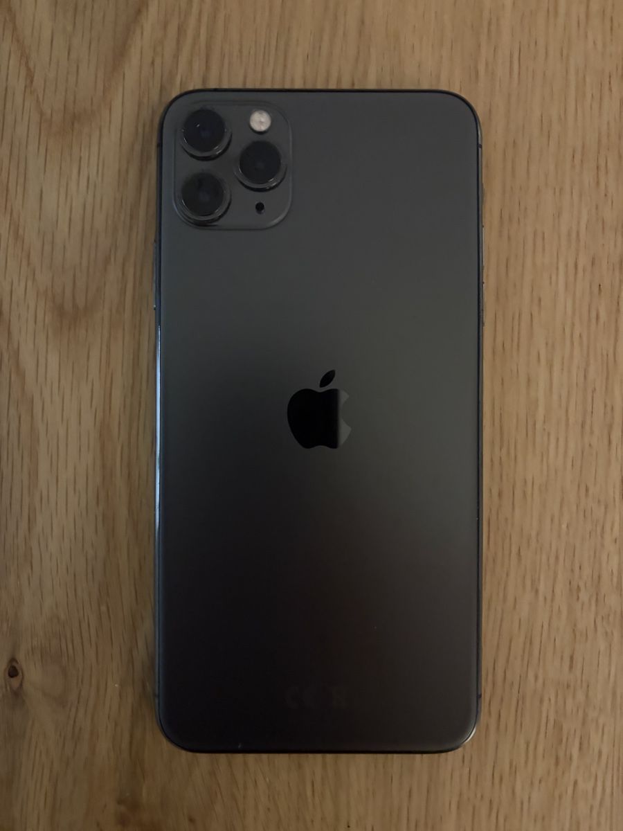 Apple Telefoni cellulari / Smartphones: Apple iPhone 11 Pro Max Smartphone defektes Display Glasbruc – Usato da Berg SG venduto da Haebine 4
