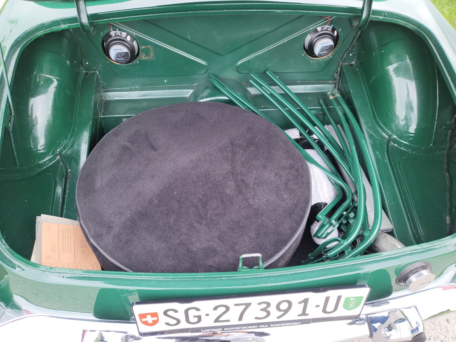 MG Automobili: MG B Cabriolet - Veteranenstatus – Usato da St. Gallen venduto da Skydive0 6