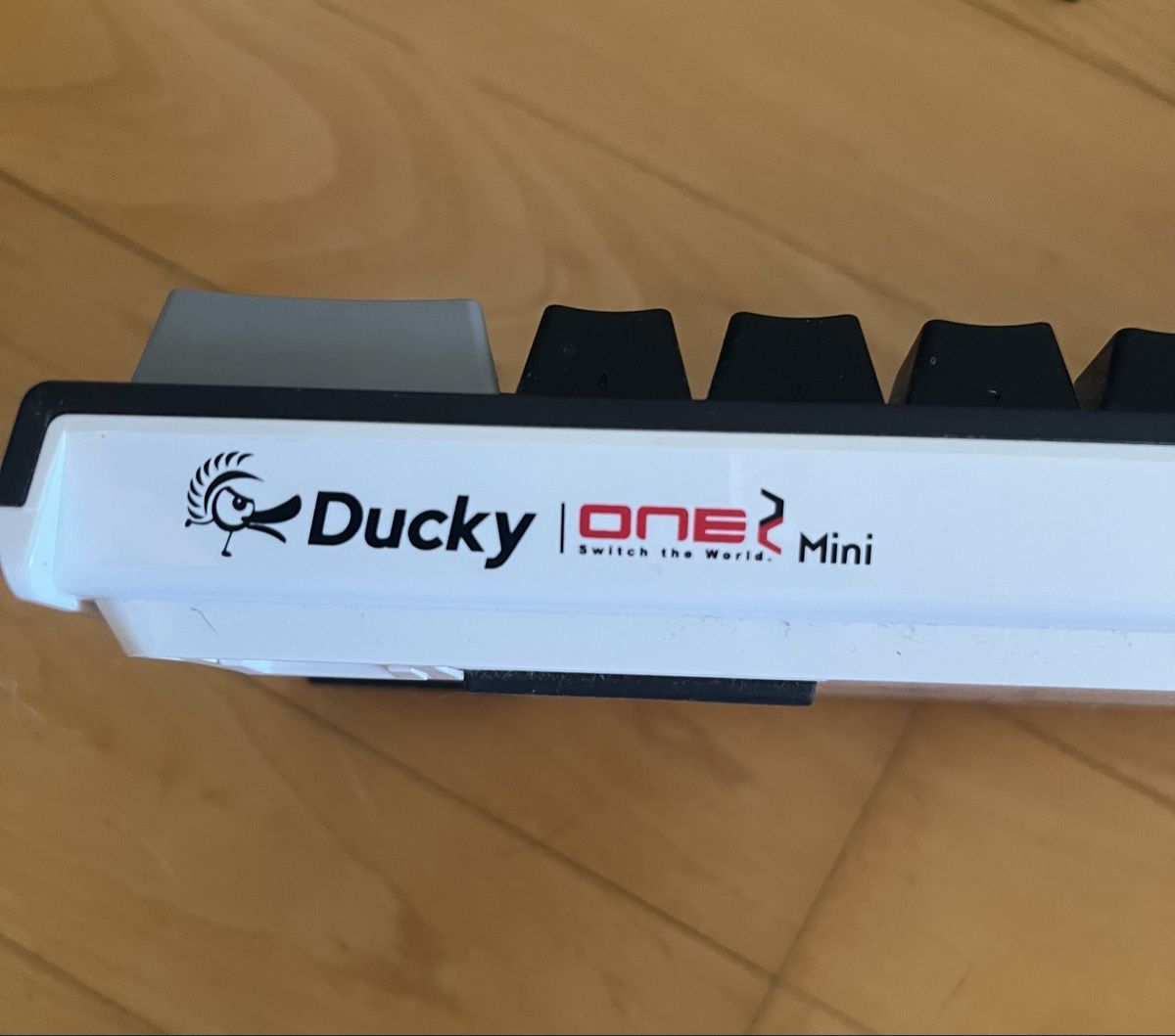 Claviers: Ducky One 2 Mini – Neuf (Voir description) à Schwerzenbach par Ojaeger 1