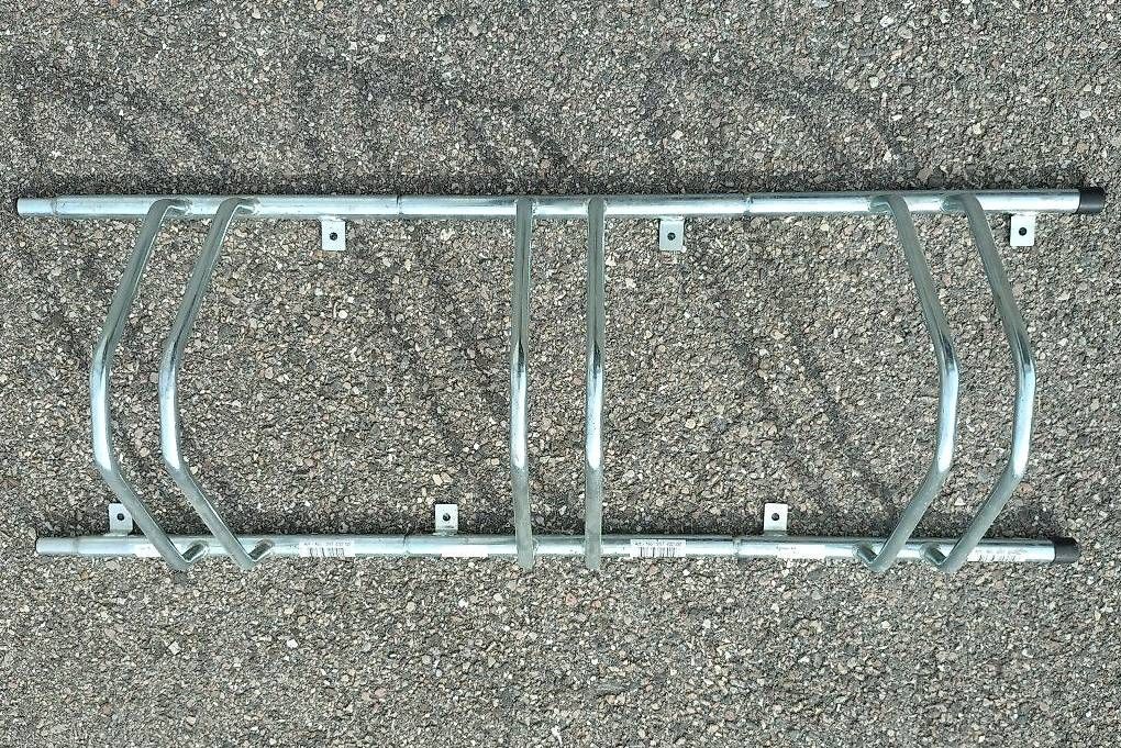 Cavalletti per biciclette: Support de parcage pour vélos – Usato da Froideville venduto da Sergio80 1