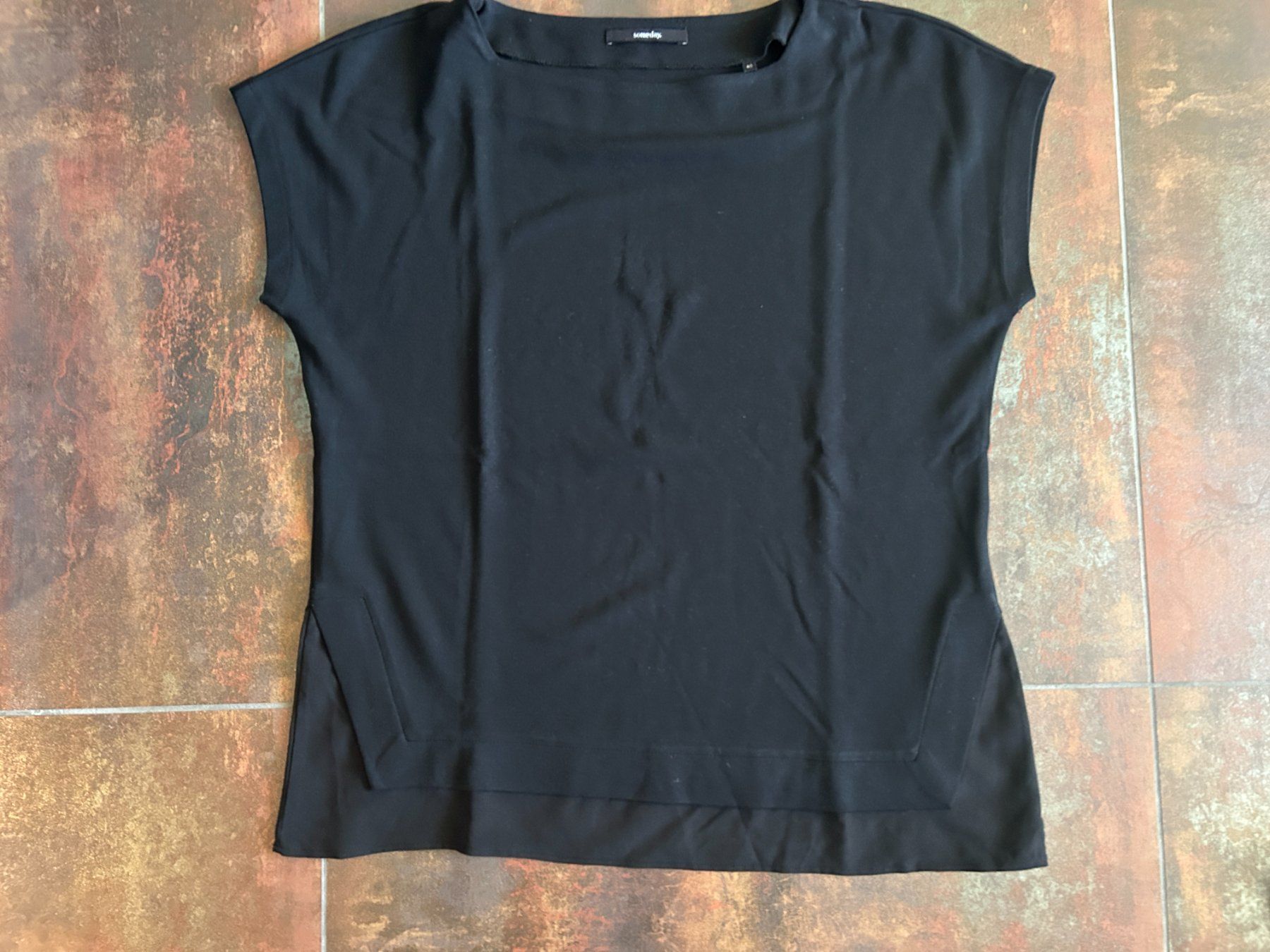 Someday T-shirt: Kurzarm T-Shirt Someday – Usato da Abtwil SG venduto da Elocin0815