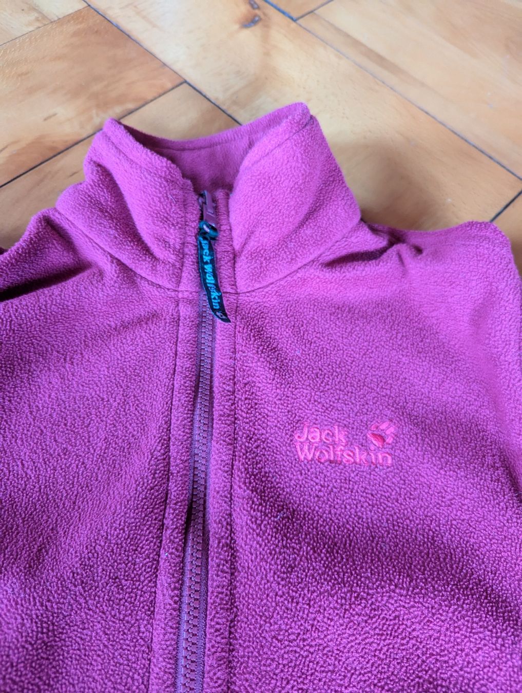 Jack Wolfskin Jacken: Jack Wolfskin Retro Fleece Red S – Gebraucht aus Stans von angelajanequick 1