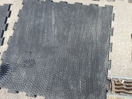 Tapis caoutchouc 12mm