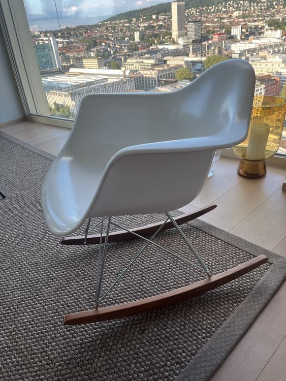 Modernica LA Case Study Arm Shell Rocker Fiberglass (Gebraucht) in Cham ...