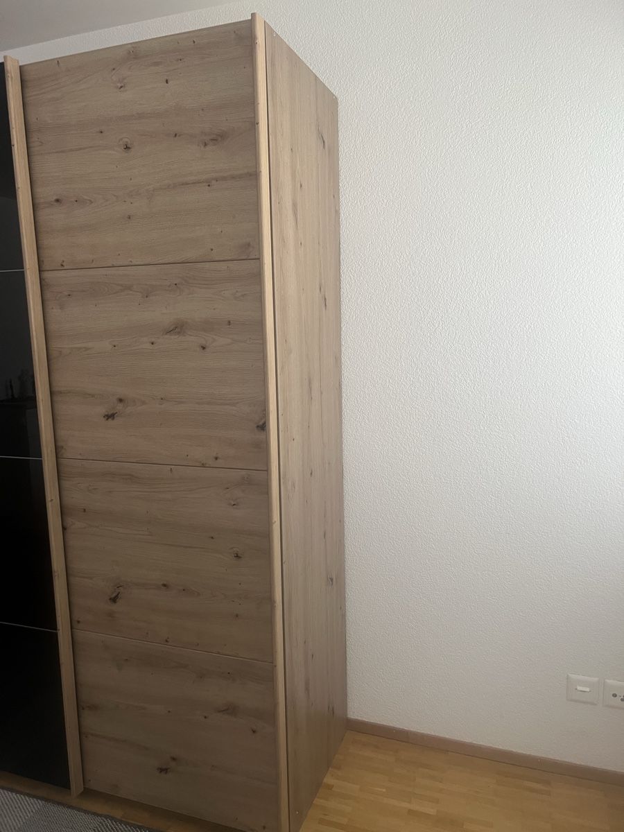 Armadi: Kleiderschrank mit Schiebetüren – Usato da Glattbrugg venduto da rocha7402 6