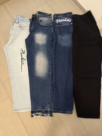 Picaldi Jeans Hosen, Mixpaket, diverse Grössen, Top Zustand!