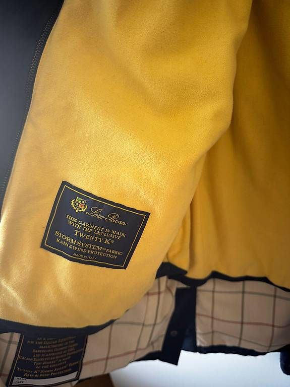 Giacche: Ikonischer Loro Piana Parka – Usato da Zürich venduto da seb_v9p7 1