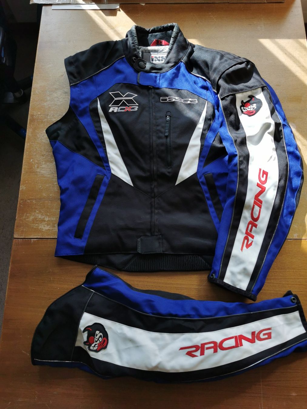 IXS Giacche: IXS Rennsport leichte Sommerjacke – Usato da Winterthur venduto da Lonpos1 3