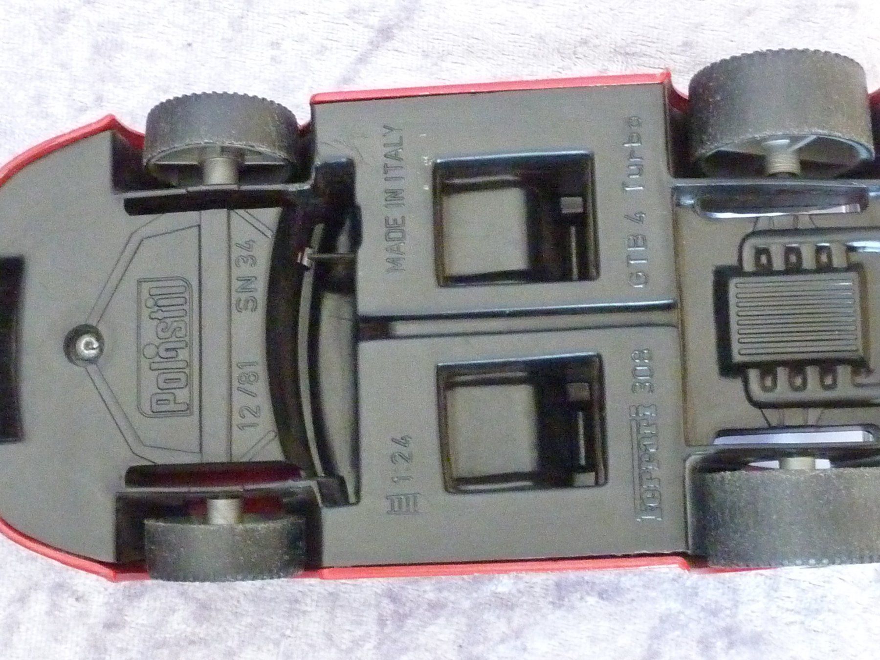 Ferrari Modellautos: Ferrari 308 GTB4 Turbo  1:24 – Gebraucht aus Dürrenäsch von modellautos4you 3