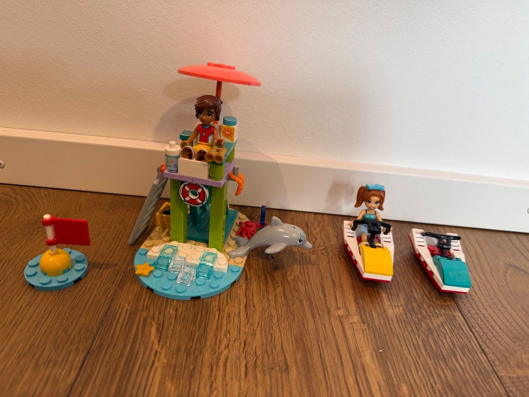 Lego Kit di costruzioni: Lego Friends Rettungsschwimmer – Usato da Rorschach venduto da Chbreiti