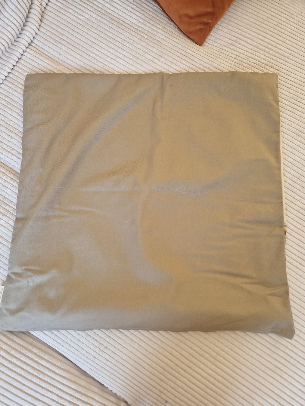 Cuscini: Kissenbezug 58x58 cm – Nuovo (secondo la descrizione) da Buttwil venduto da SabrinaA03 1
