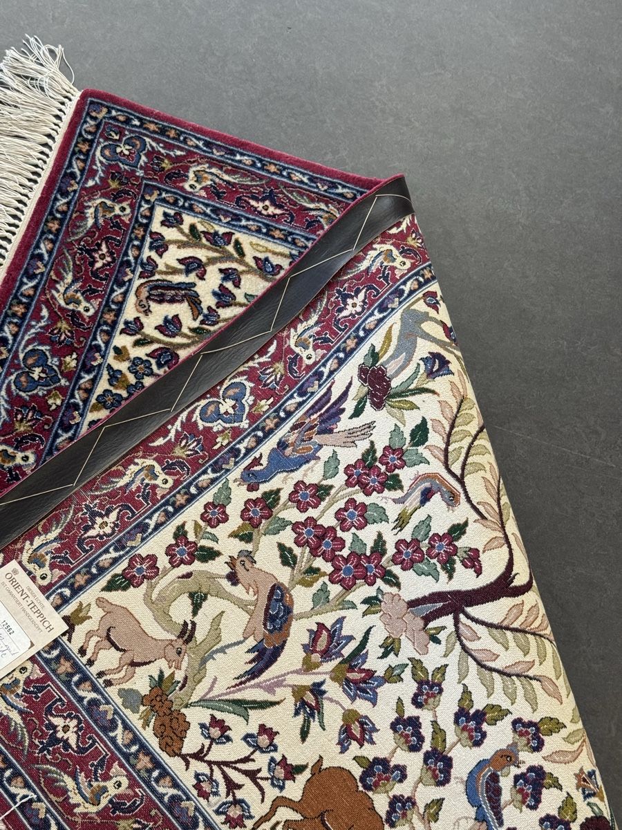 Tappeti: Echter Perserteppich Isfahan mit Seide – Usato da Liestal venduto da galerie_nategh 5
