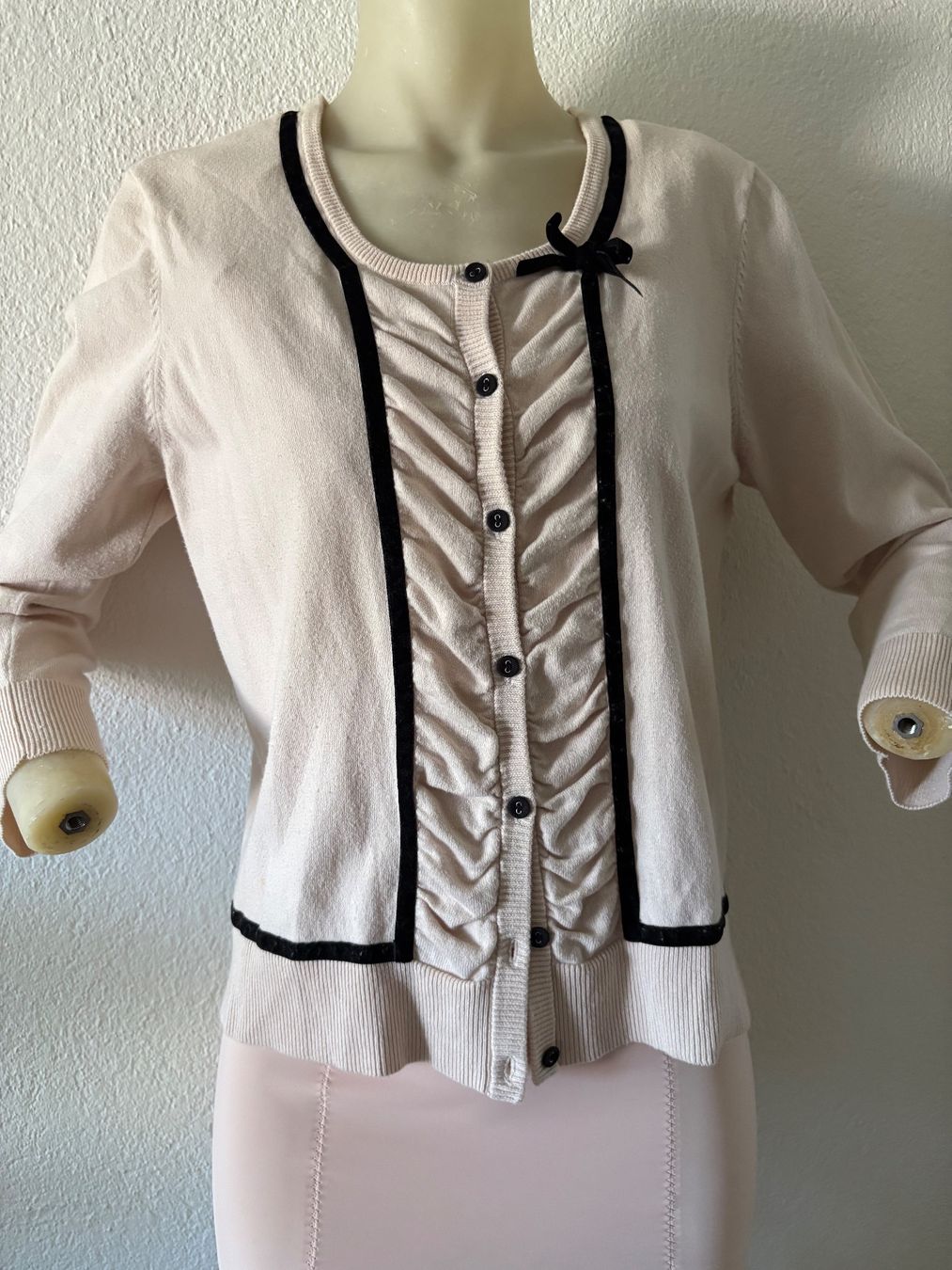 H&M Giacche: Strickjacke grL H&M – Usato da Niederbipp venduto da blu_jw7r