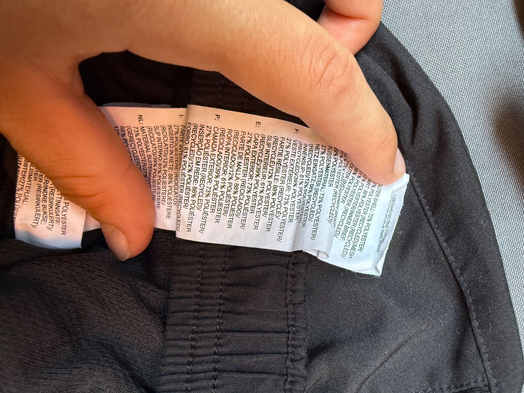 Reebok Pantaloni: Reebok Sport Shorts , Grösse S – Difettoso da Riehen venduto da edu_92w7 4