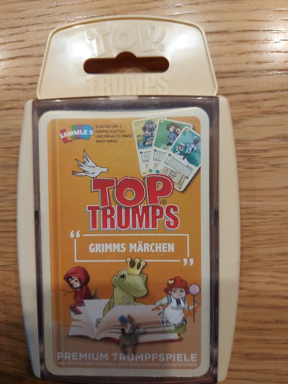 Monopoly Junior Unser Sandmännchen – Kinderspiel Ab 5 Jahren, Inkl. Top Trumps Quartett Booster Pack