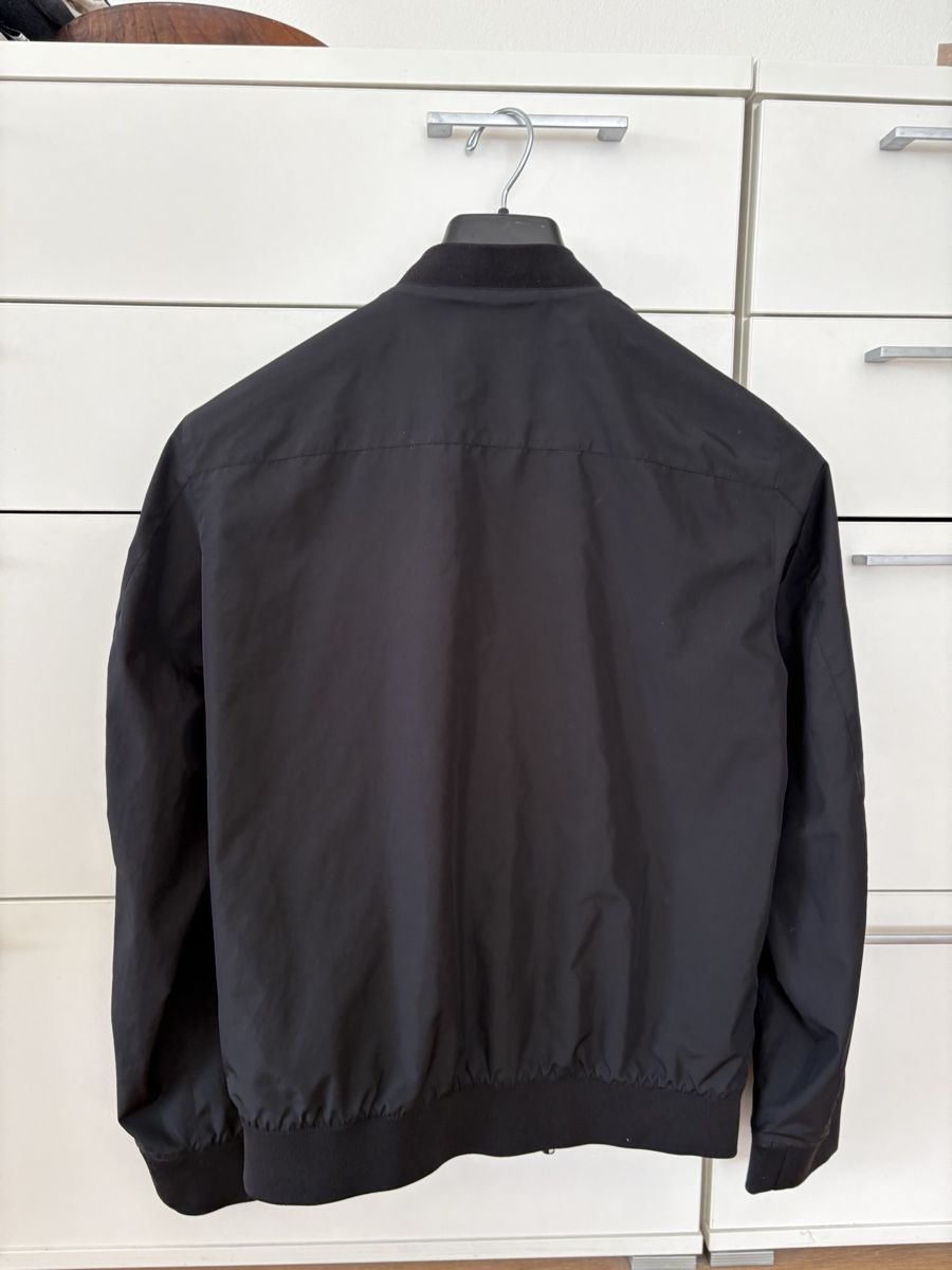 Cos Giacche: COS Reversible Bomber Jacket Size M Black/White Geometric – Usato da Obbürgen venduto da cla_x9h6 2