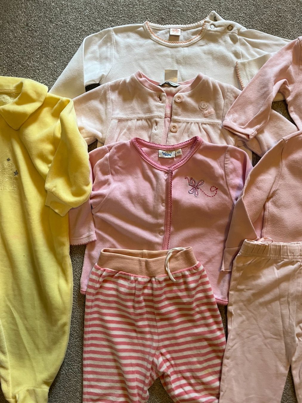Lotti & Set di vestiti: 10-Teilig Set Baby Madchen gr 68-82 – Usato da Rekingen AG venduto da nederland1 1