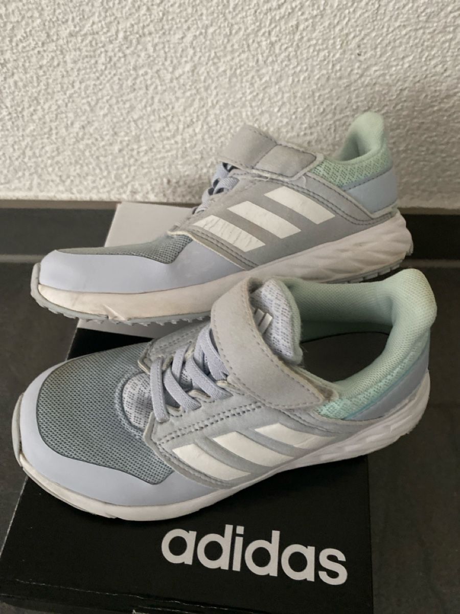 Adidas Scarpe per ragazzi: Adidas Falcon Taille 31 – Usato da Grenchen venduto da O.r.i.g. 2