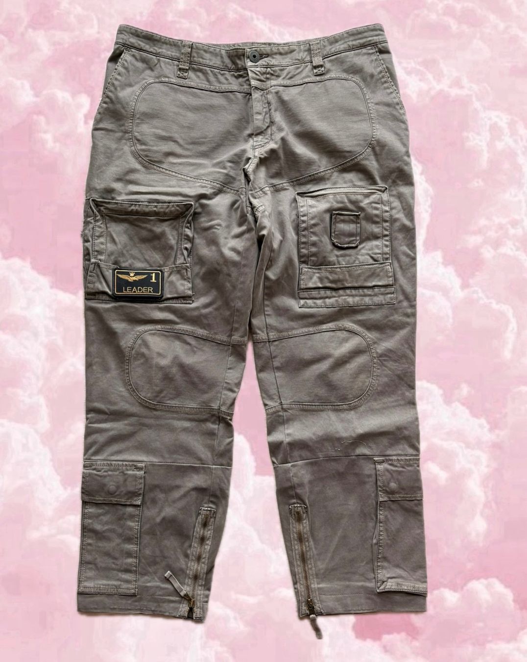 Pantaloni: Cargopants Vintage – Usato da Wigoltingen venduto da _vntg_