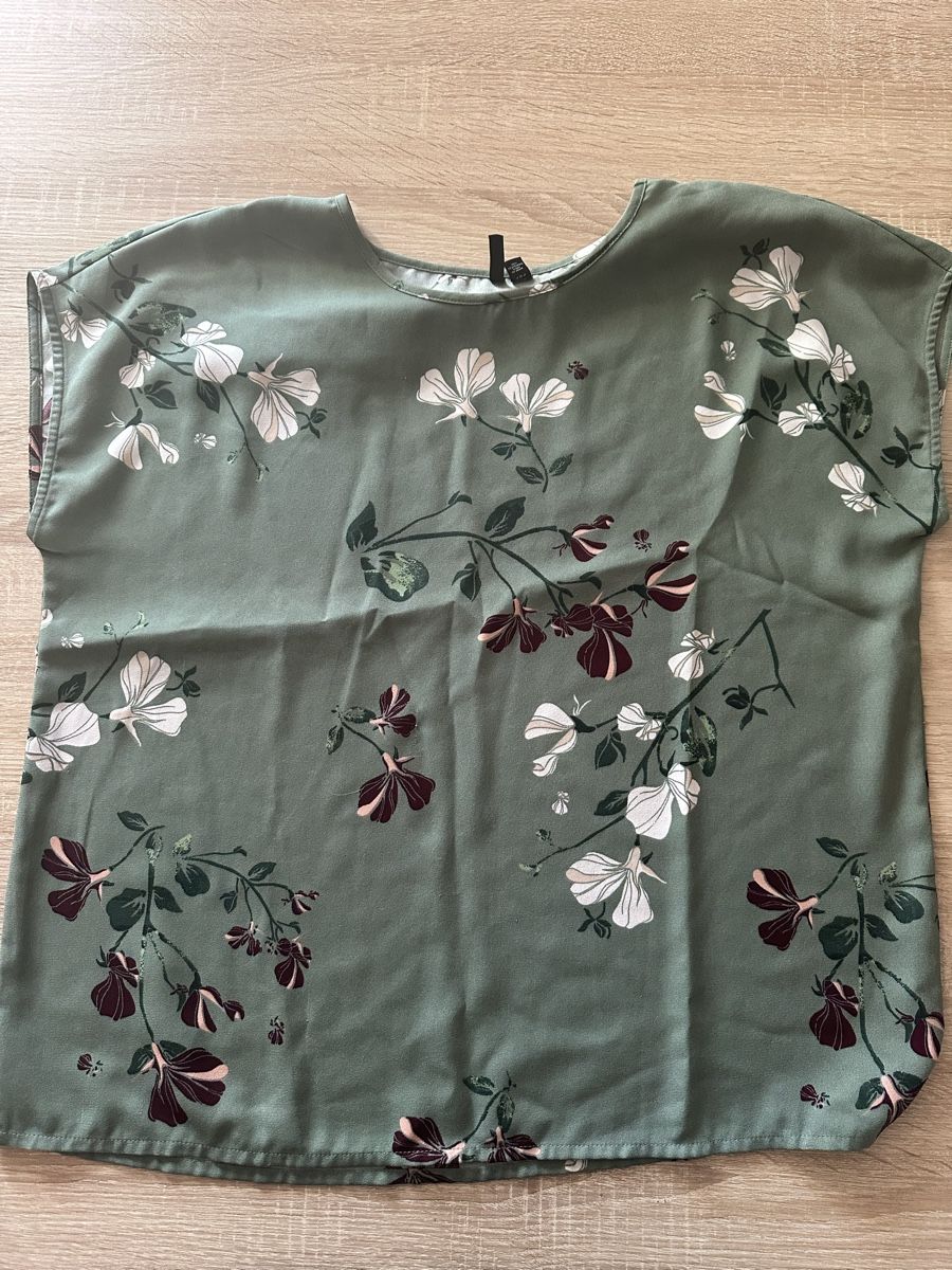 Lotti di vestiti: 7 blusenshirts Gr 40 – Usato da Birrwil venduto da kidsstore 1