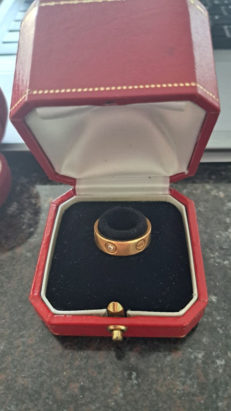 Cartier Ringe: Cartier LOVE Ring – Gebraucht aus Pfäffikon ZH von Valsangiaccomo 2