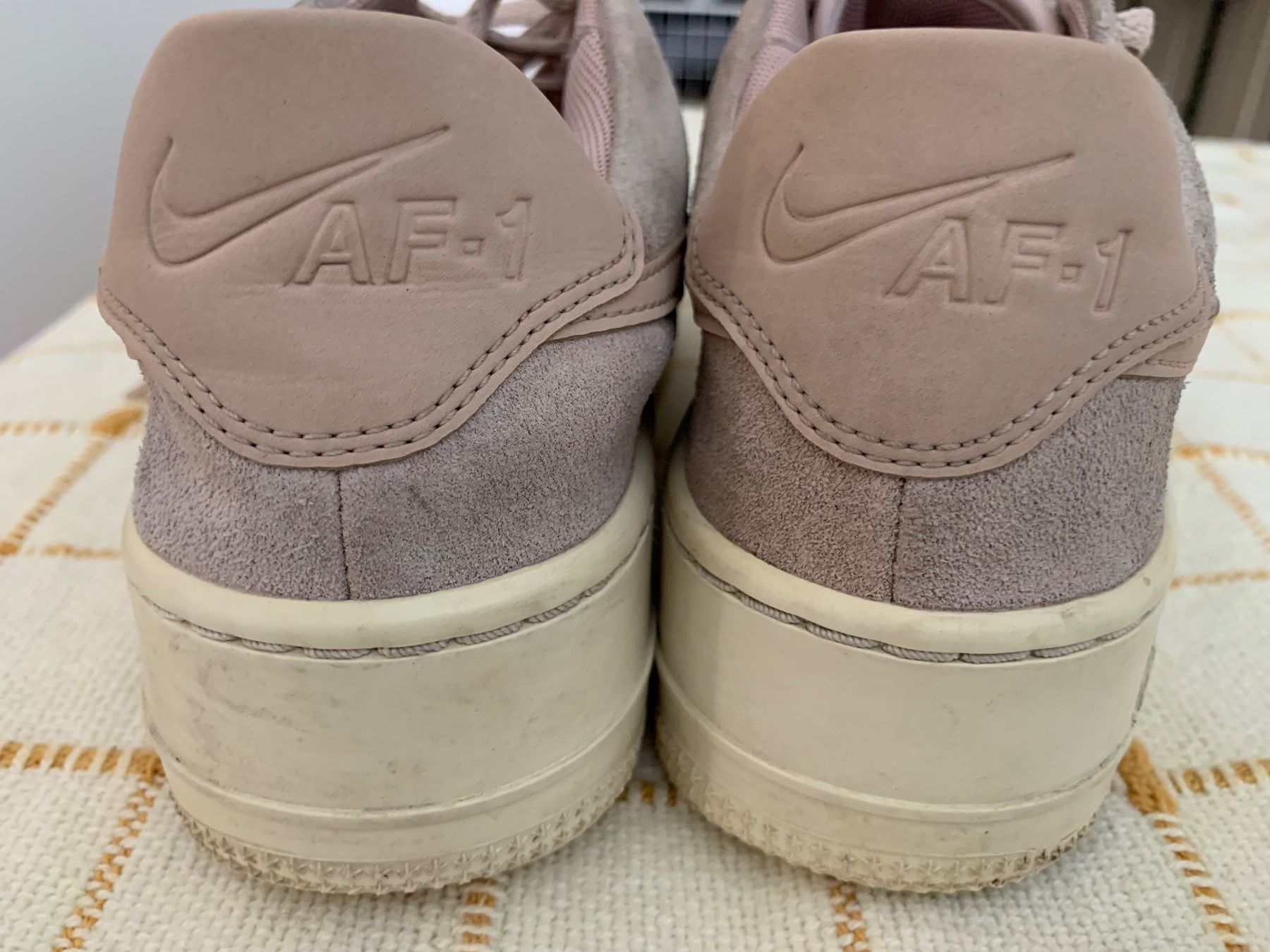 Nike Damenschuhe: Nike Air Force 1 Sneaker Grösse 36 – Gebraucht aus Ettingen von evs_6w9m 3