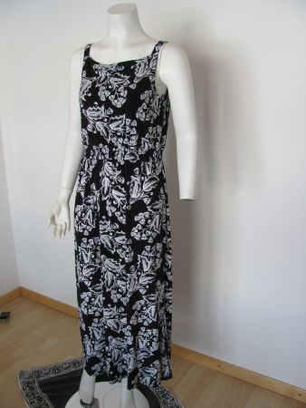 Schönes Sommerkleid, Comma Grösse 38,