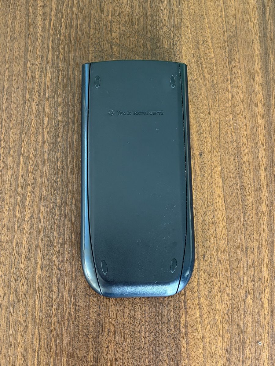 Texas Instruments Taschenrechner: Texas Instruments TI-84 Plus Grafikrechner + Schutzdeckel – Neu (gemäss Beschreibung) aus Tafers von sel_7229 1