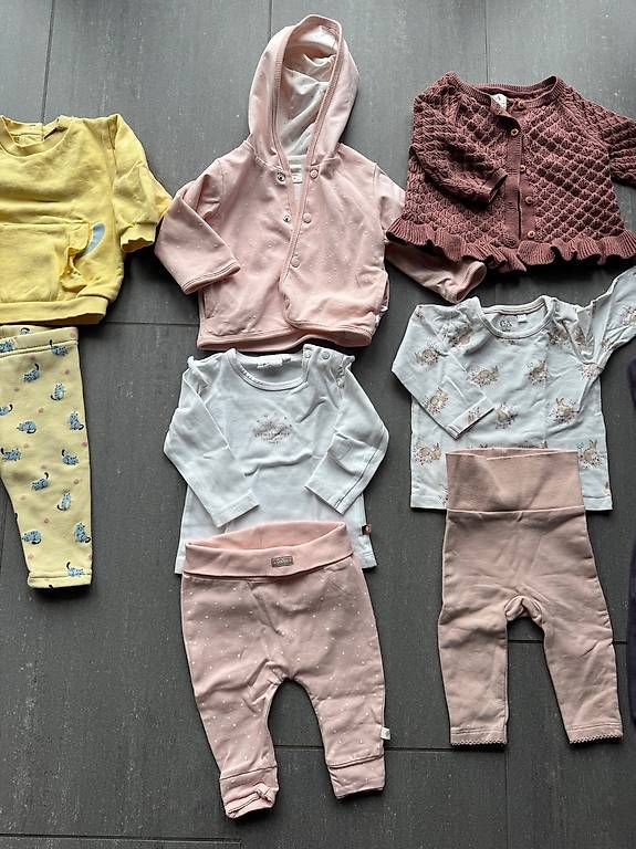 Lotti & Set di vestiti: Neuwertiges Mädchenset, Grösse 62 – Usato da Volketswil venduto da mei_myy5 2