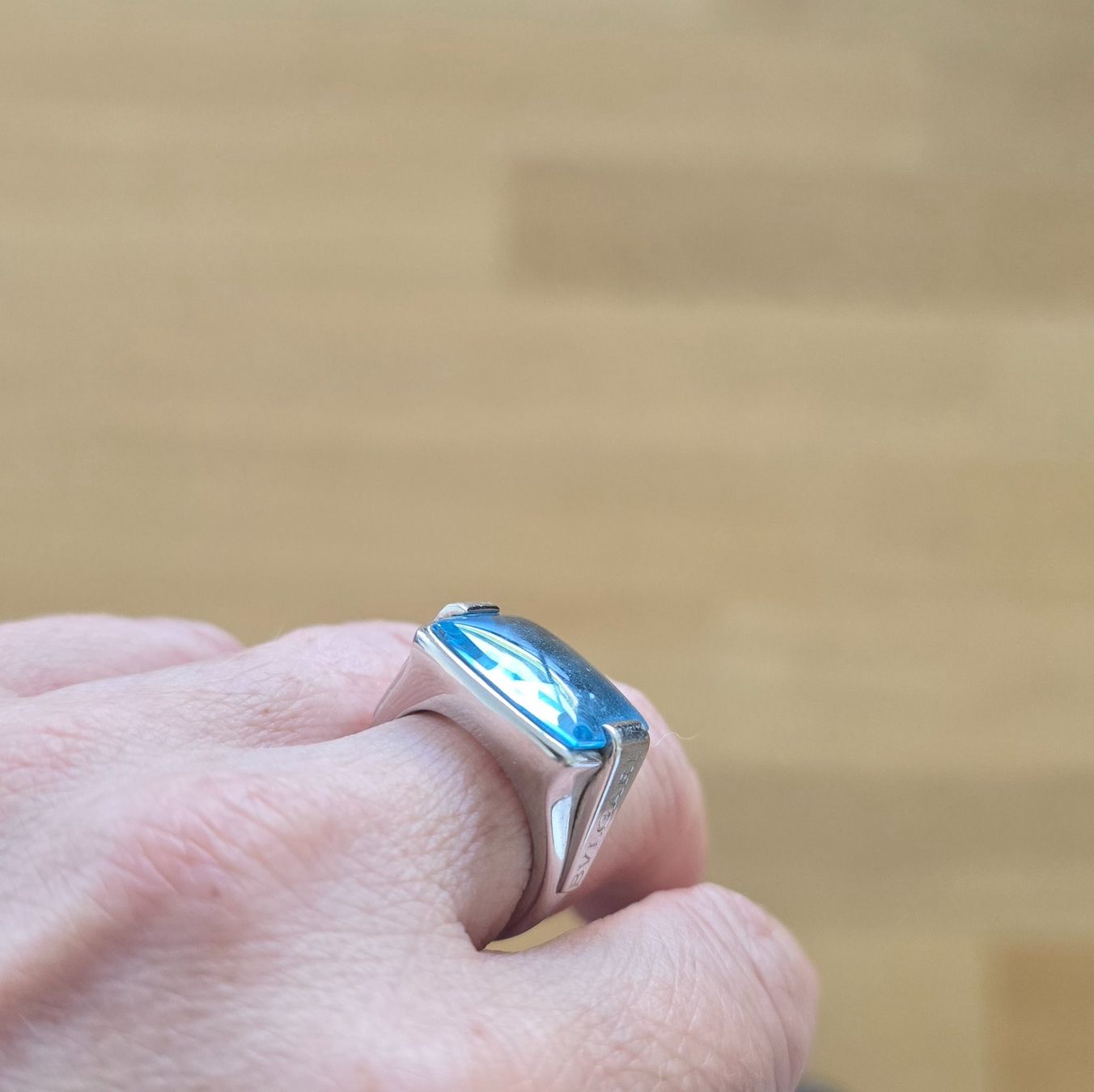 Bulgari Ringe: Bulgari white gold with Topaz stone ring – Gebraucht aus Chavannes-des-Bois von sarahzo 3