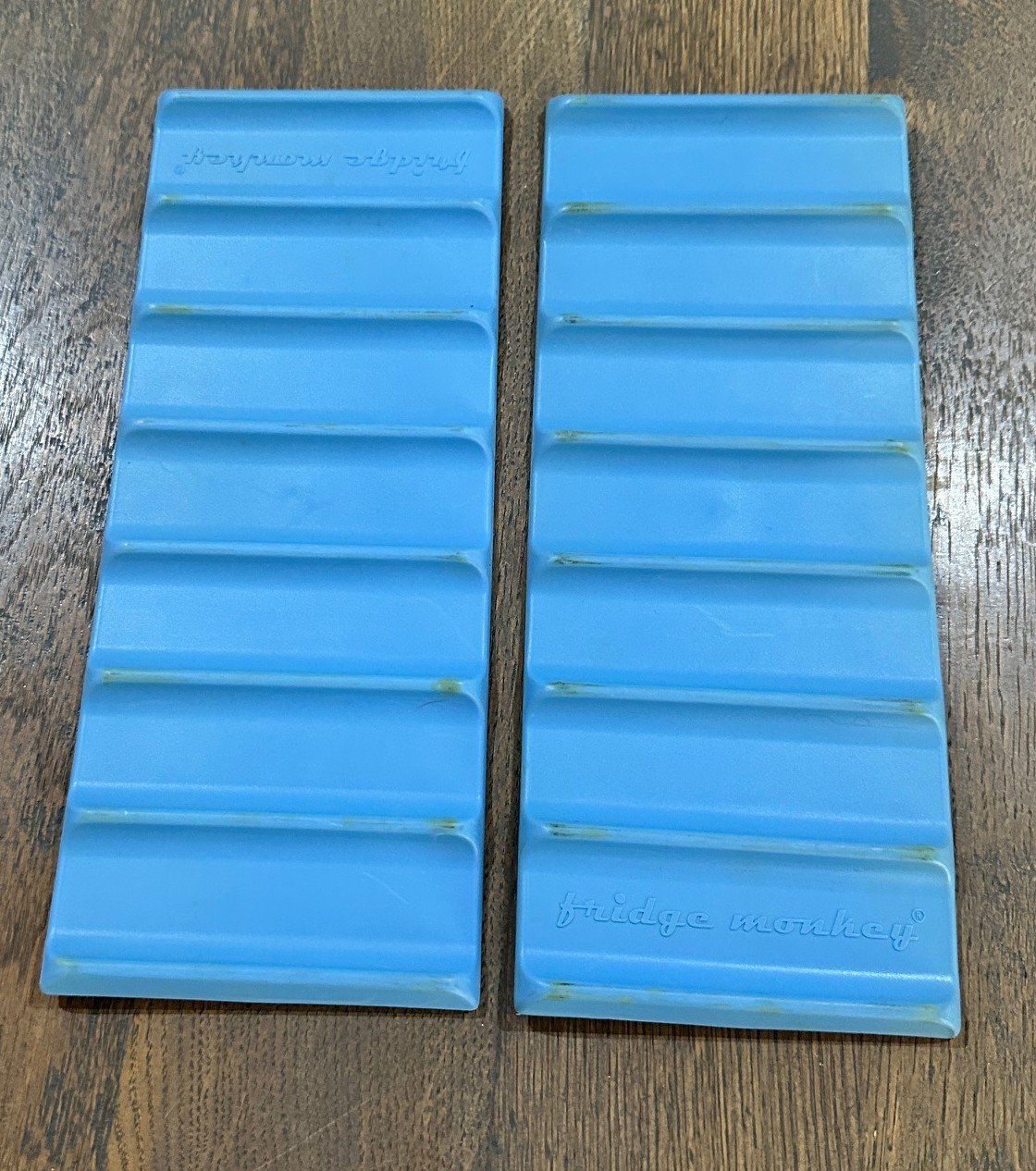 Contenitori & Simili: 2 Stück - Fridge Monkey Flaschenhalter Kühlschrank Organizer – Usato da Auw venduto da beretta1966