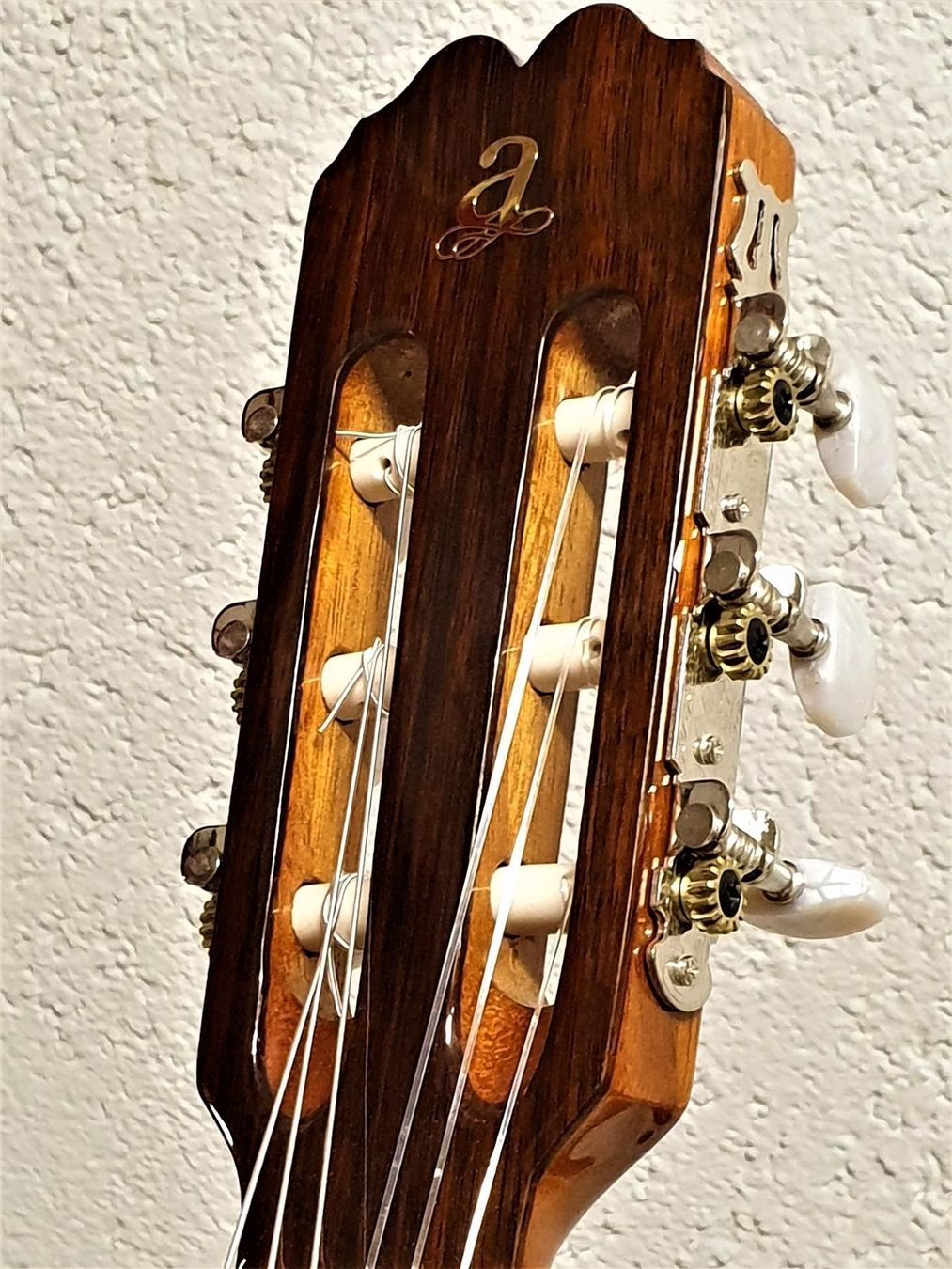 Musikinstrumente: spanische 3/4--tel Kindergitarre ADMIRA – Neu (gemäss Beschreibung) aus Wöschnau von Musikhaus-Luethy5012 4
