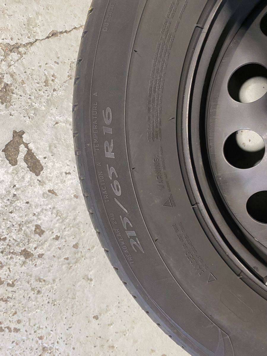 Pneumatici & Ruote complete: Räder Lieferwagen – Usato da niederbipp venduto da 77mike13 2