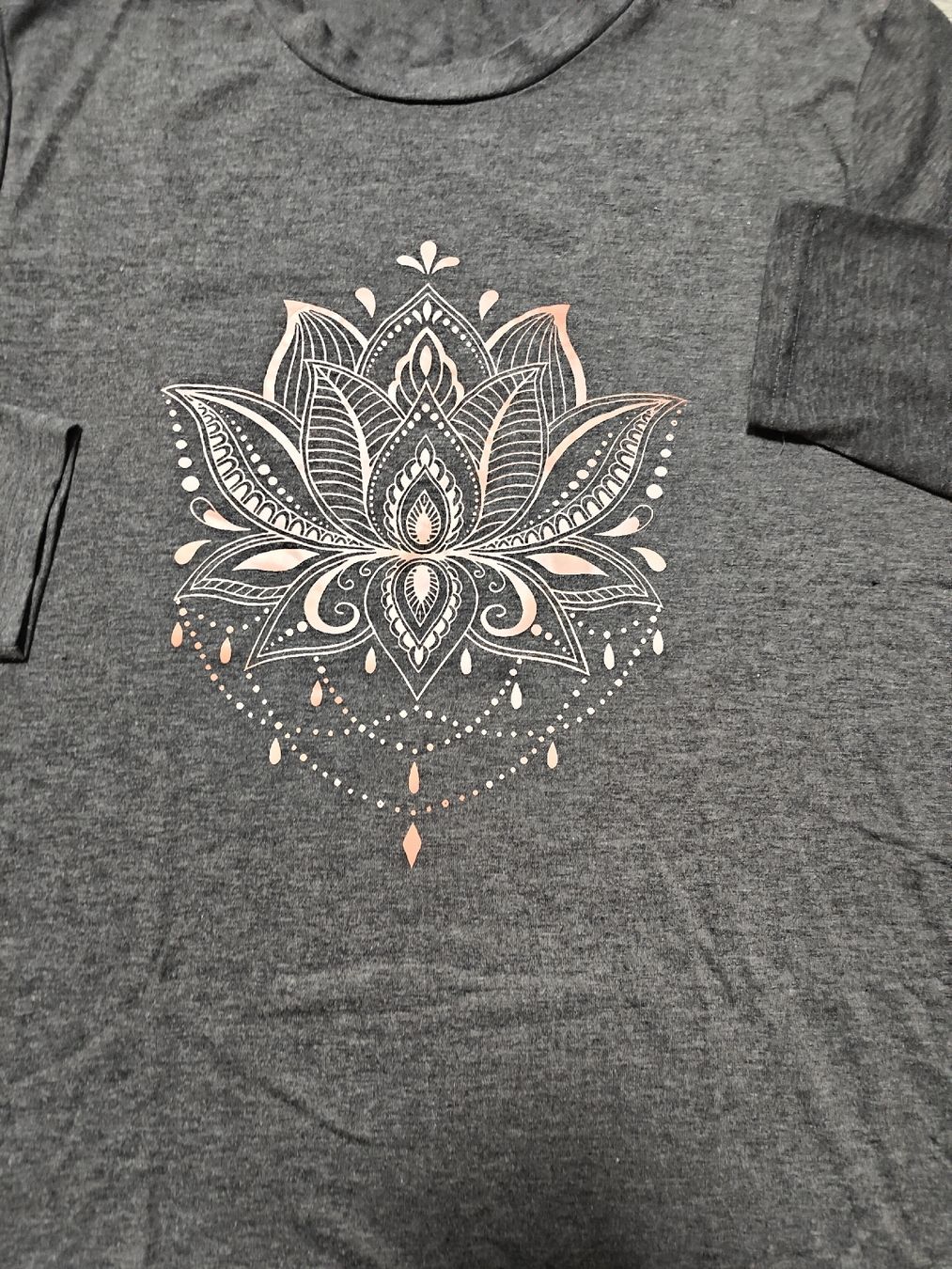 Maglioni & Felpe: Sweatshirt XL. neu – Nuovo (secondo la descrizione) da Bätterkinden venduto da Elefantenzoo 1