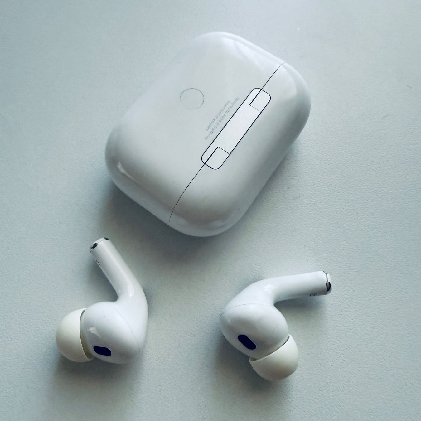 Apple Cuffie: Original Apple AirPods Pro 2, Lightning auf USB-C Kabel – Usato da Basel venduto da MY.AIRPODS.SHOP 6