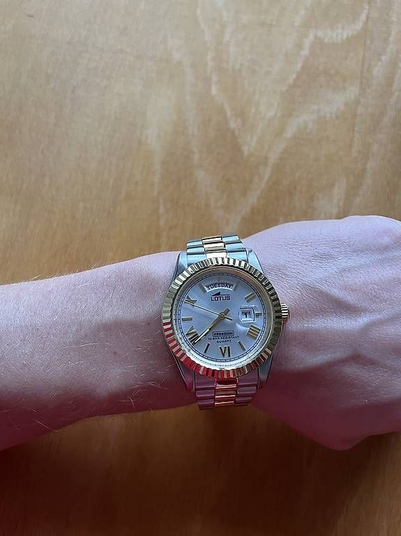 Orologi: LOTUS 18855/1 FREEDOM – Usato da Bern venduto da lukas.hartmann 1