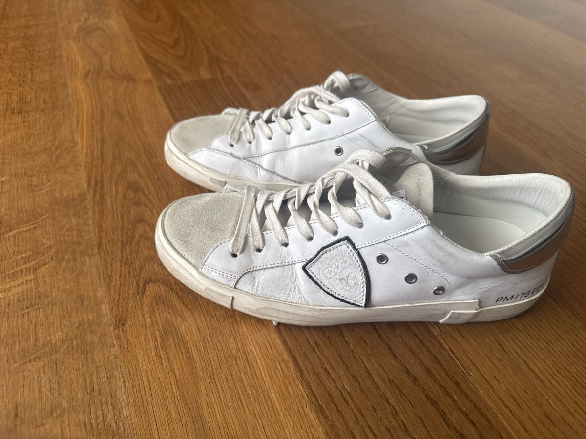 Scarpe da uomo: Philippe Model  Weiss Leder Gr. 41 Sommer 2024 – Usato da Küssnacht am Rigi venduto da iuliano01
