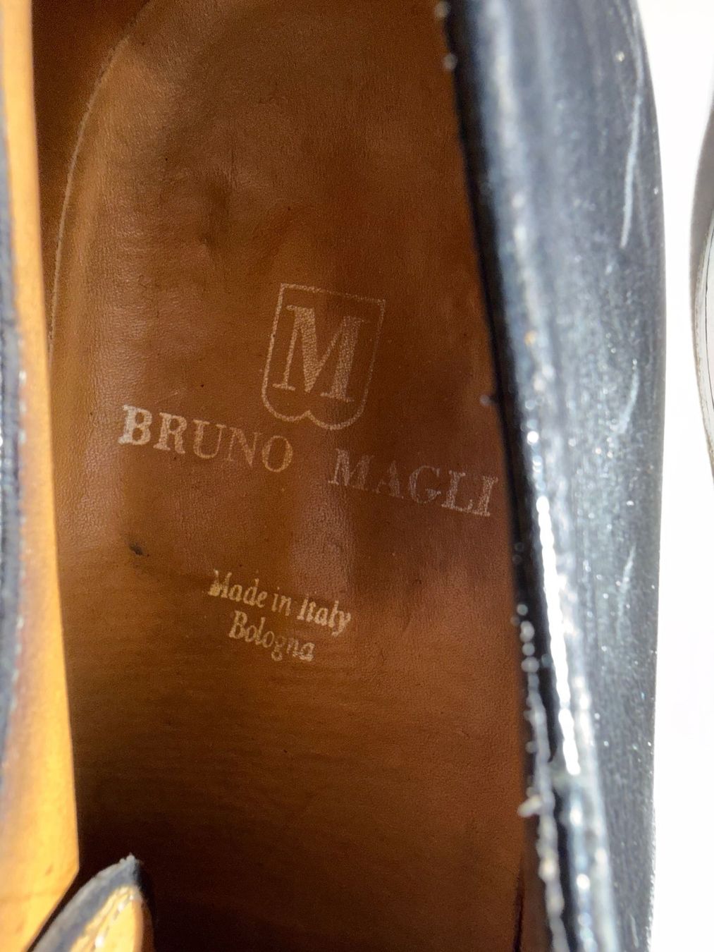 Herrenschuhe: Lederschuhe schwarz "Bruno Magli" Grösse 9 1/2 – Gebraucht aus Geroldswil von Jeremy11 3