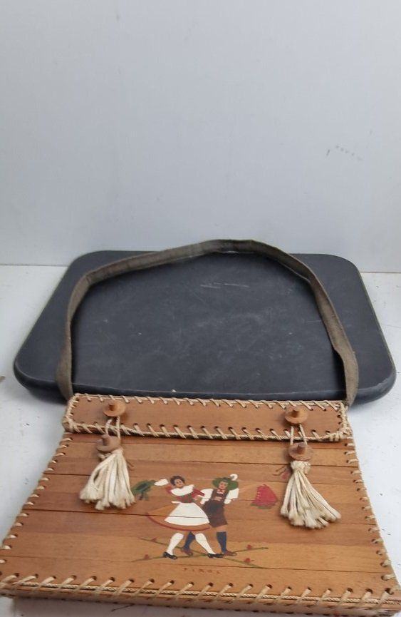 Taschen für Damen: Handtasche aus Holz und Stoff Trachtenmode – Gebraucht aus Flums von Flumsantik 4
