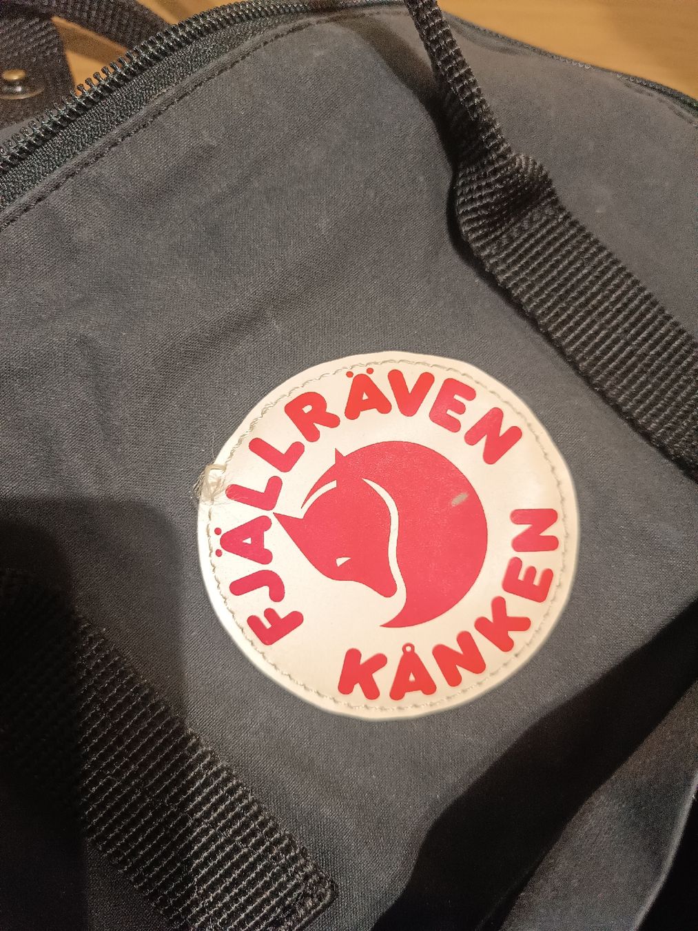 Fjällräven Zaini: Fjällraven Kanken Rucksack – Usato da Uster venduto da carolin.z 2