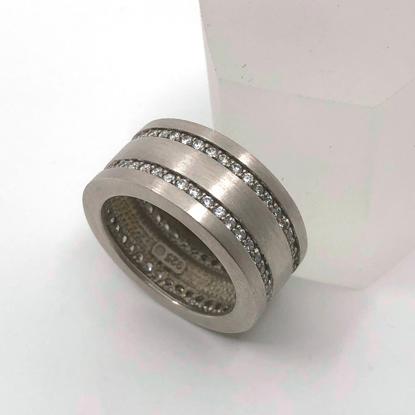 Anelli: Ring Silber 925 mit vielen Steinen – Usato da Basel venduto da Tiabeanie 3
