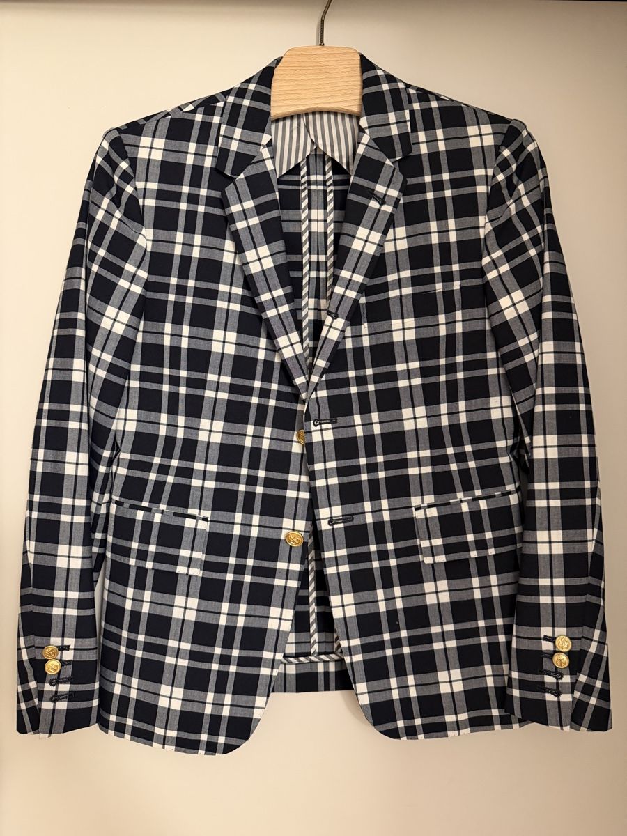 Giacche: Thom Browne Blazer - Size 0 – Nuovo (secondo la descrizione) da Zürich venduto da mar_2f5c
