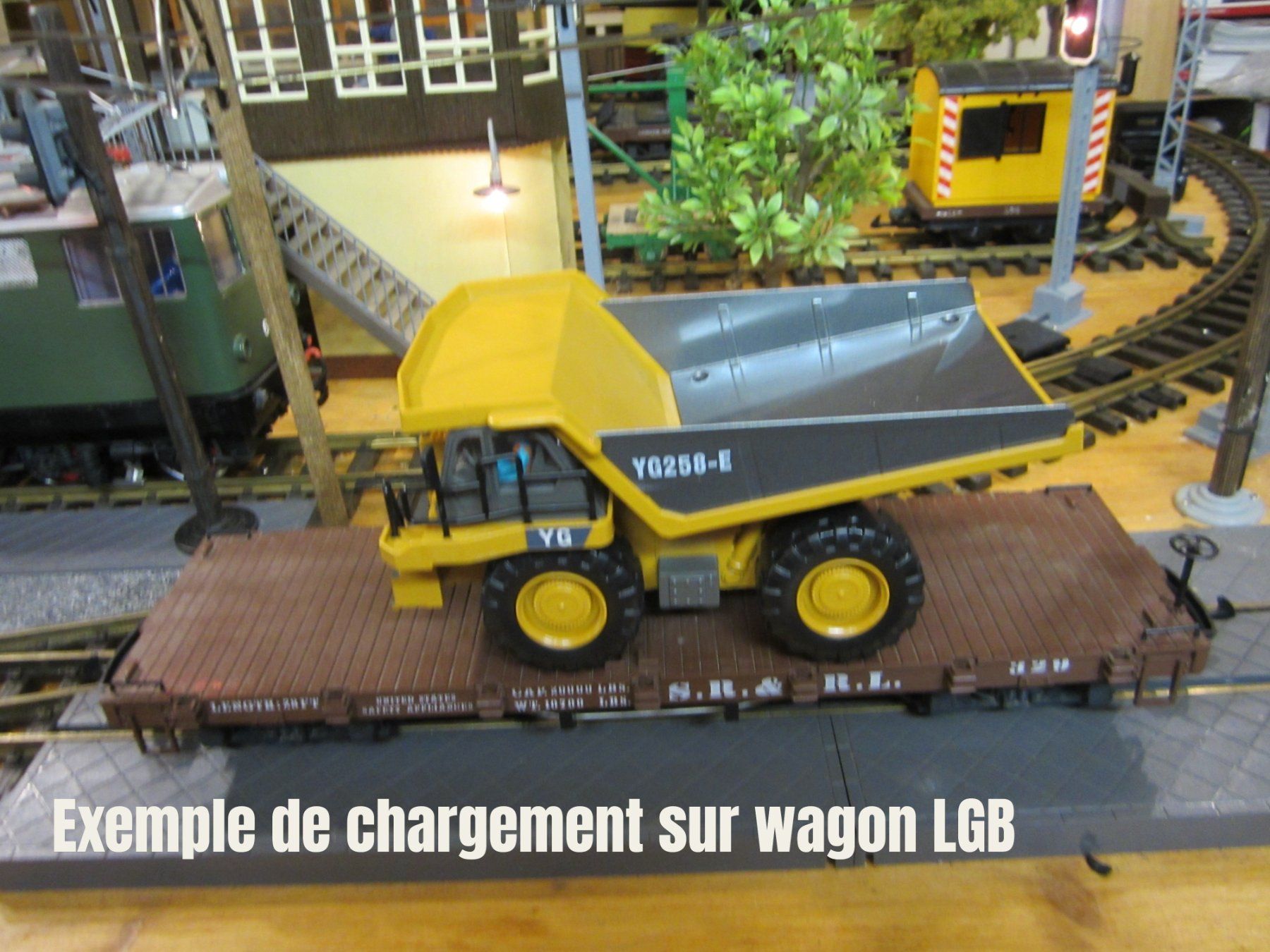 Kit di modellismo & Modellini statici: Camion benne RC – Nuovo e nell'imballaggio originale da Gland venduto da renomodel 3