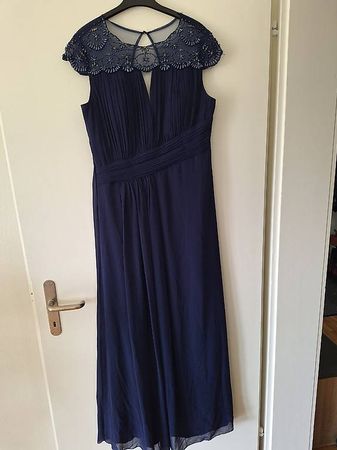Abendkleid von Little Mistress Grösse 42