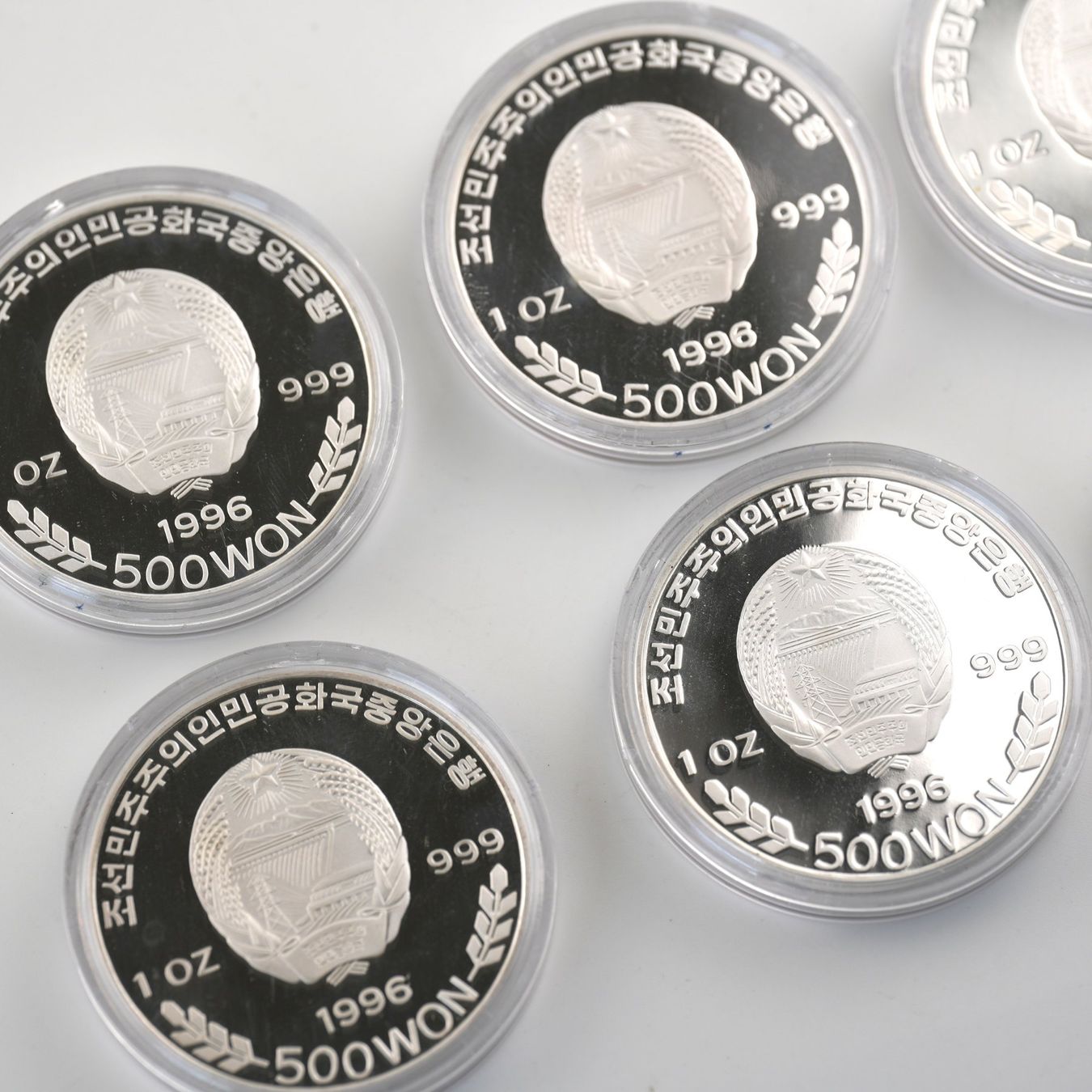 Tutti le monete: 6x1 Oz Silber 500 Won – Usato da Basel venduto da Vip24 4