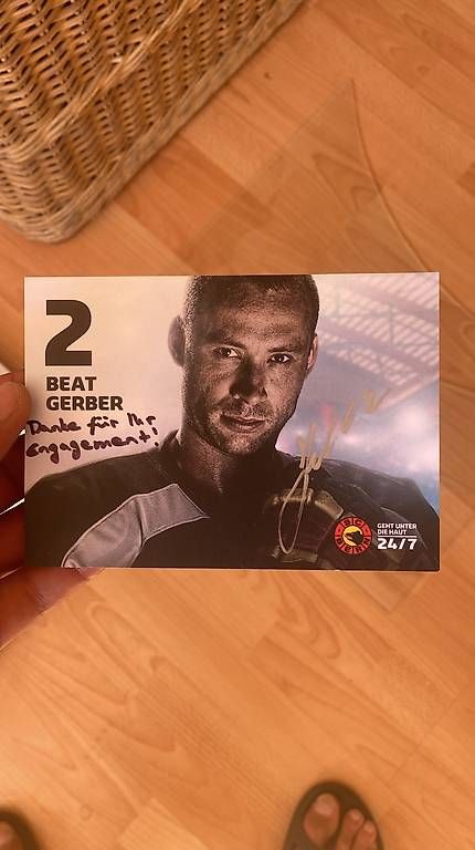 Autografi: Beat Gerber Original Autogramm SC Bern 2014/2015 – Usato da Wohlen AG venduto da kim_yr99