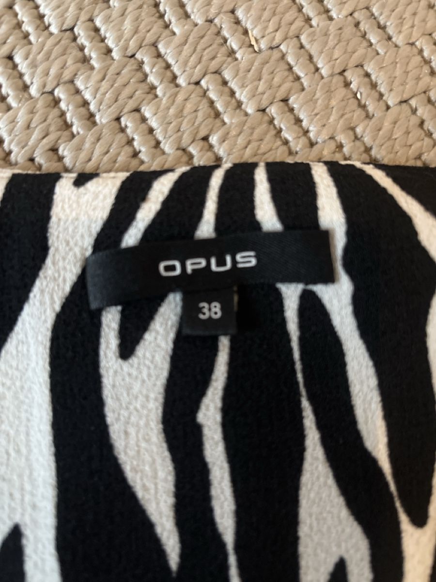 Opus Camicette: Bluse von Opus, 38 – Usato da Solothurn venduto da Bobesch08 5