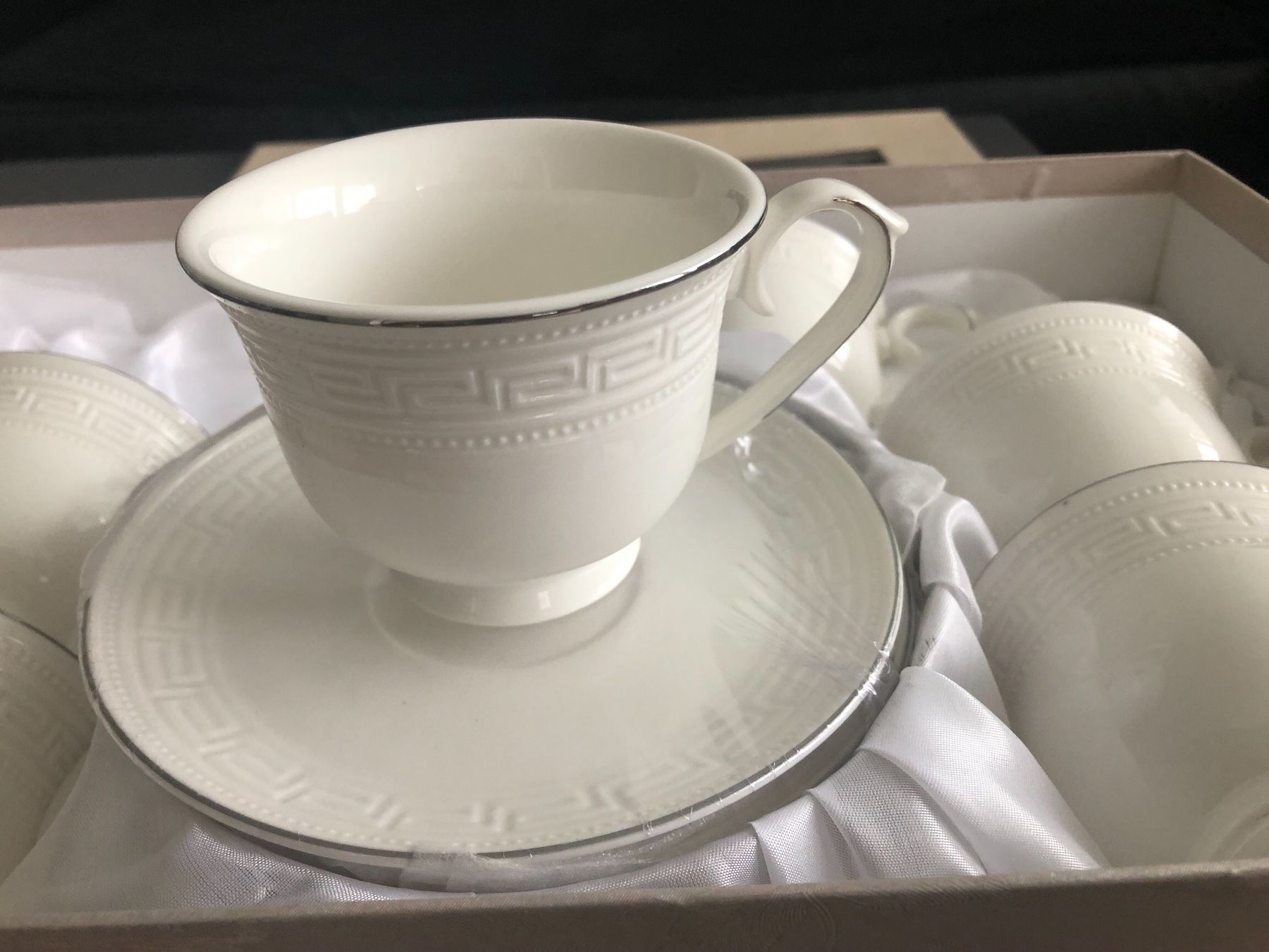 Set di piatti: Shabby chic-Kaffeetassenset – Usato da Emmen venduto da ama_8wmn 4